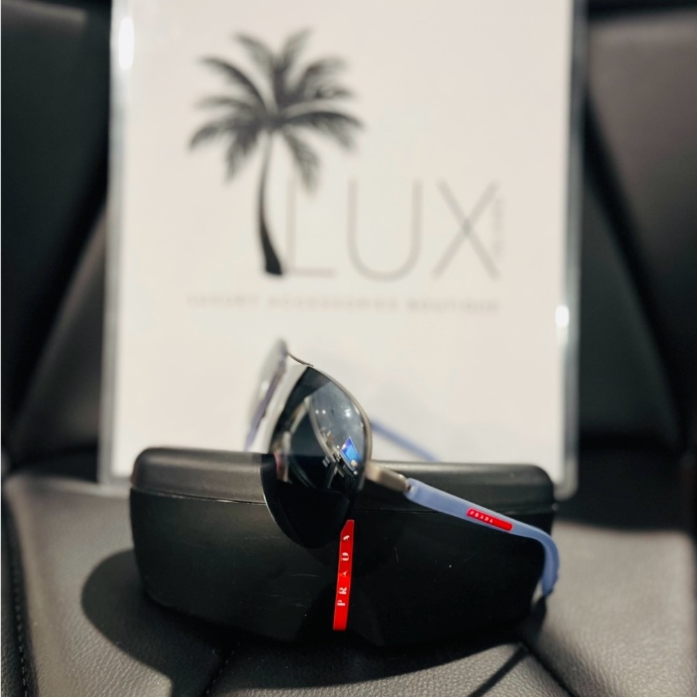 LUX ISLAND | PRADA Aviator Sunglasses